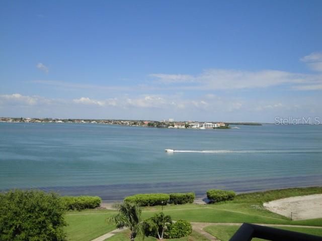 6158 Palma Del Mar Boulevard S, Unit 401, Saint Petersburg, FL 33715 Photo