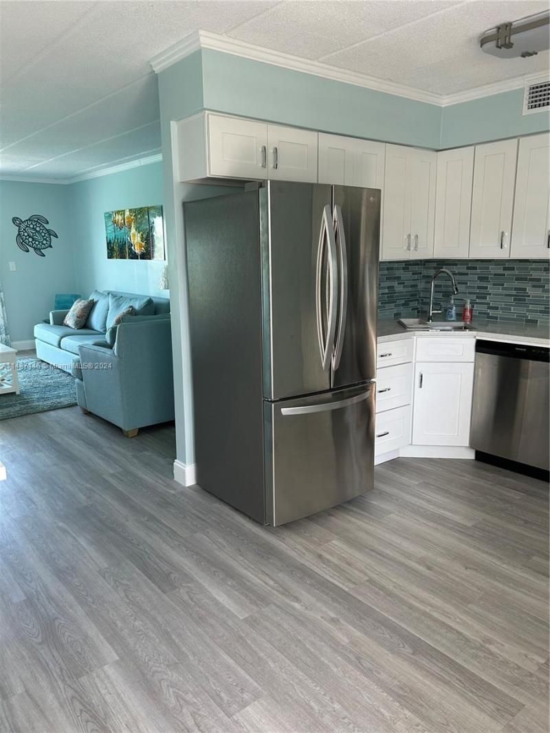 1215 97th Street Ocean, Unit 11, Marathon, FL 33050 Photo