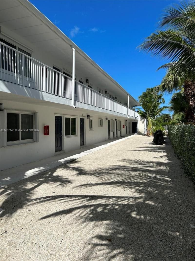1215 97th Street Ocean, Unit 11, Marathon, FL 33050 Photo
