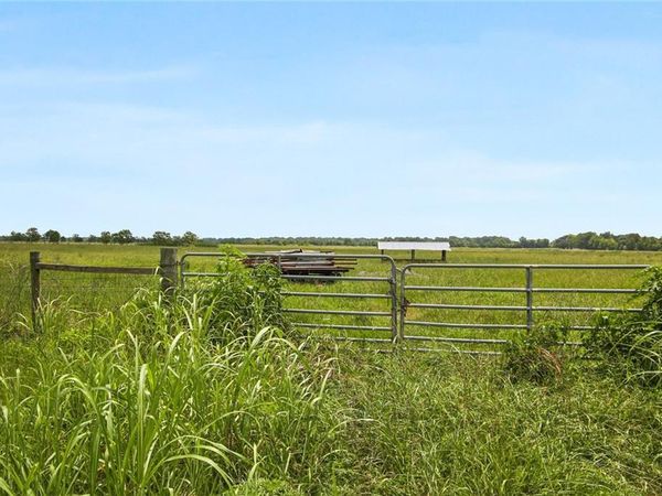 928 951 HWY 306 Highway, Des Allemands, LA 70030