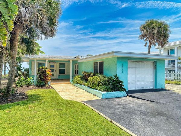 1011 Hill STREET, NEW SMYRNA BEACH, FL 32169