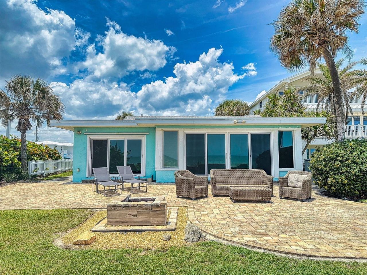 1011 Hill Street, New Smyrna Beach, FL 32169 Photo