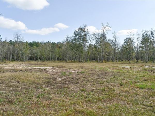 N RANGE Road, Livingston, LA 70754