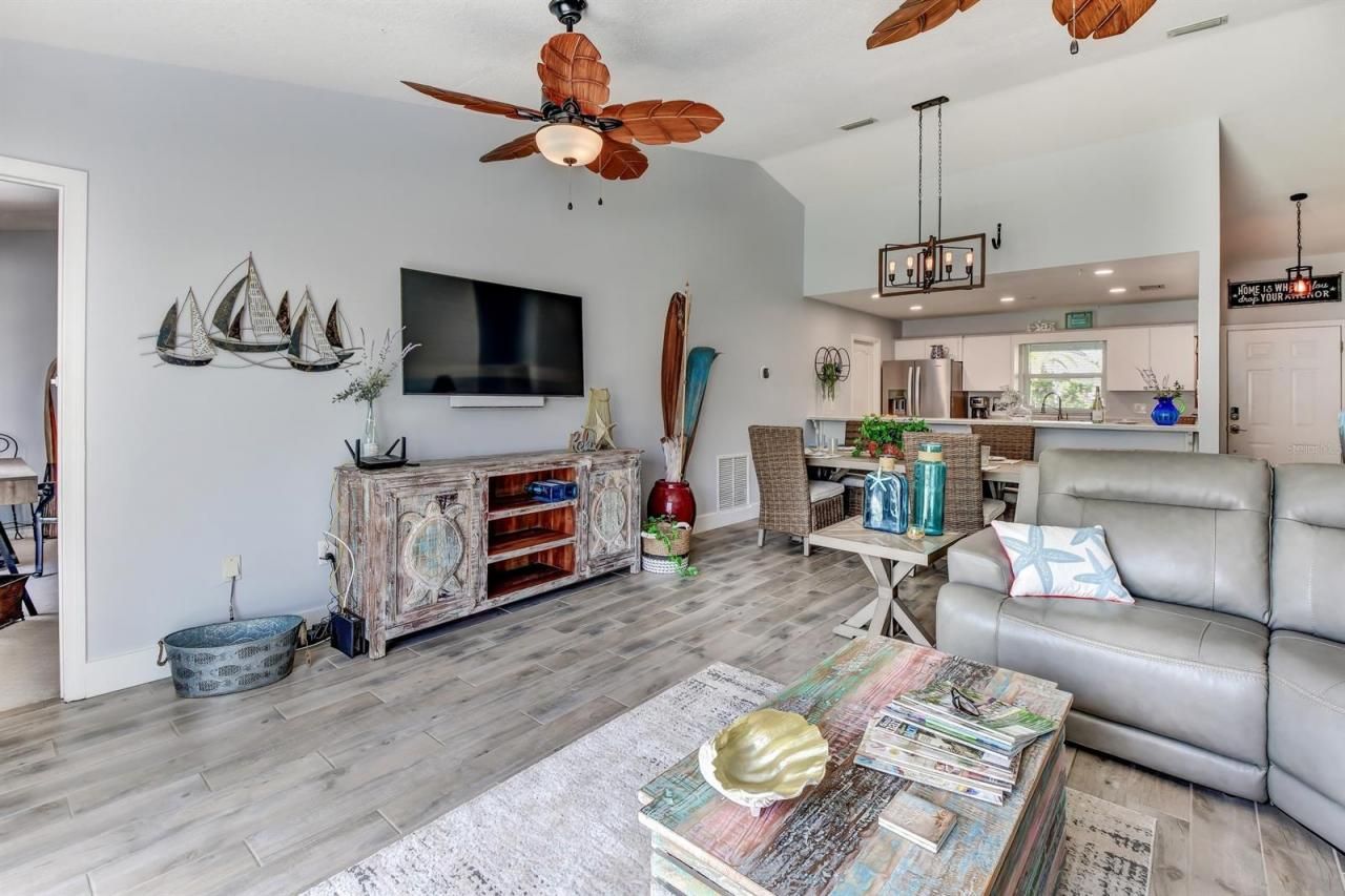 4439 Katy Drive, New Smyrna Beach, FL 32169 Photo