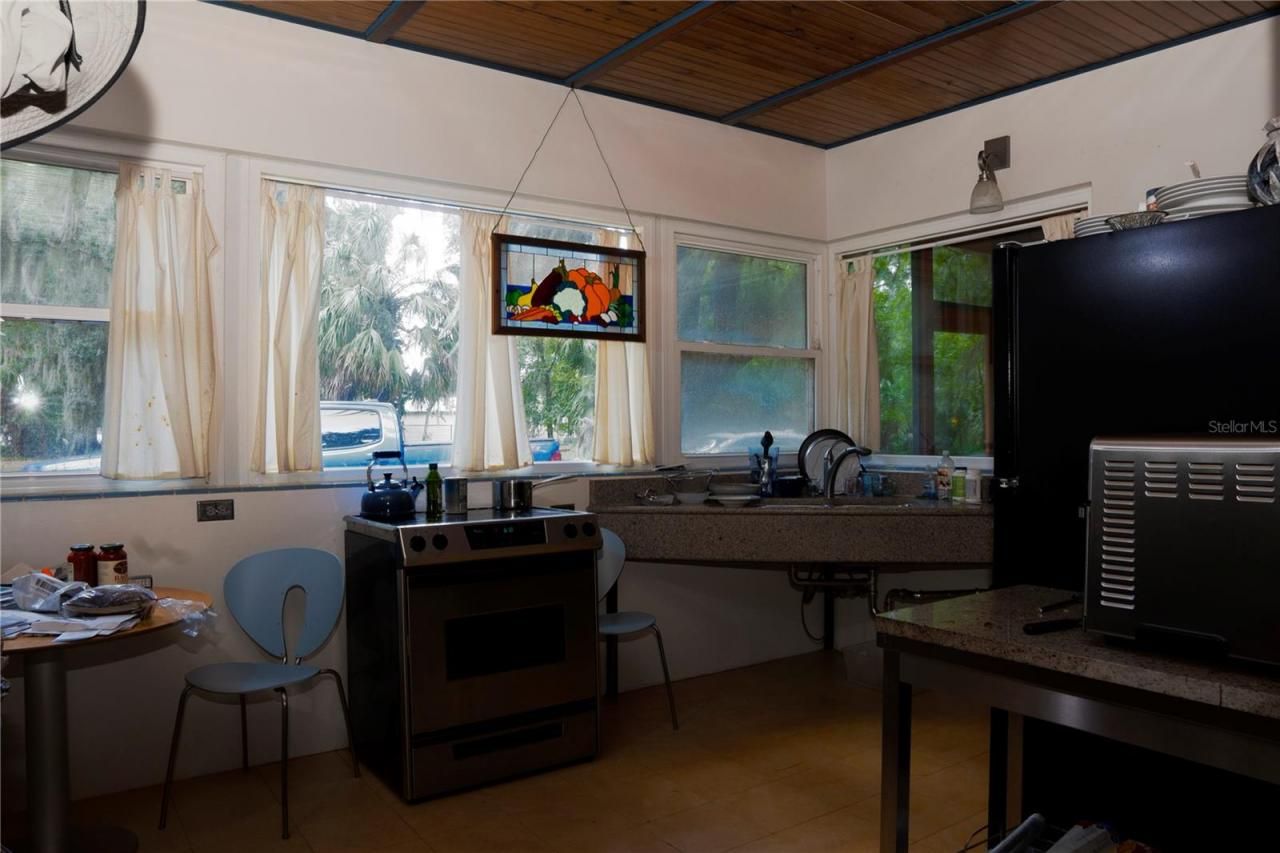 2060 Lake Ariana Boulevard, Auburndale, FL 33823 Photo