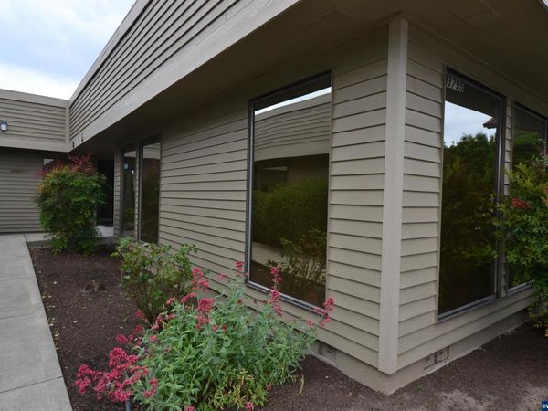 3795 (#3A) River Rd N, Keizer, OR 97303