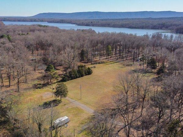 152 Launch Road, Atkins, AR 72823