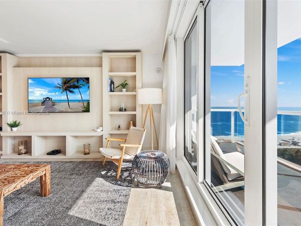 102 24th St, Unit 1412, Miami Beach, FL 33139