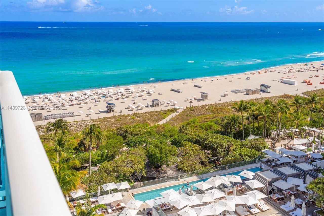 102 24th St, Unit 1412, Miami Beach, FL 33139 Photo