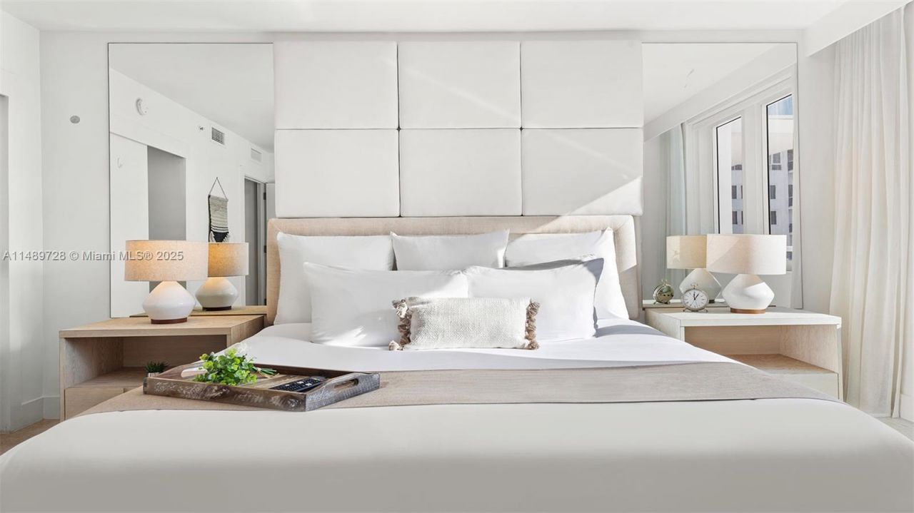 102 24th St, Unit 1412, Miami Beach, FL 33139 Photo