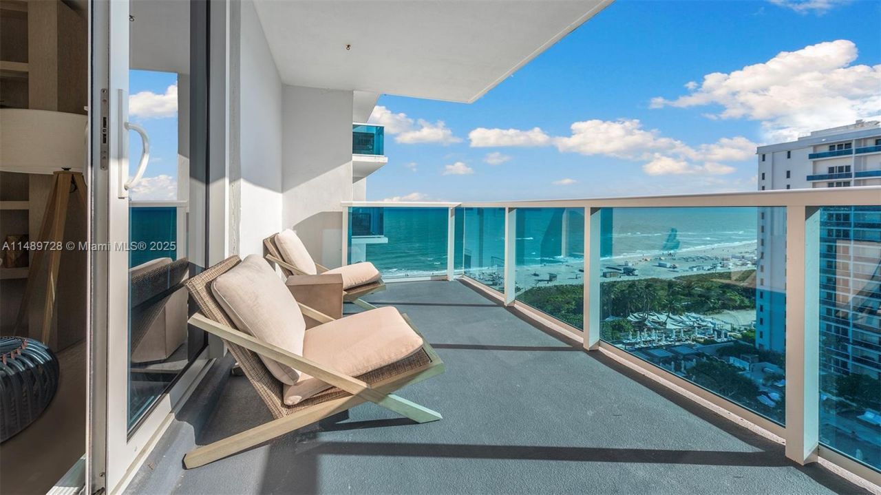 102 24th St, Unit 1412, Miami Beach, FL 33139 Photo