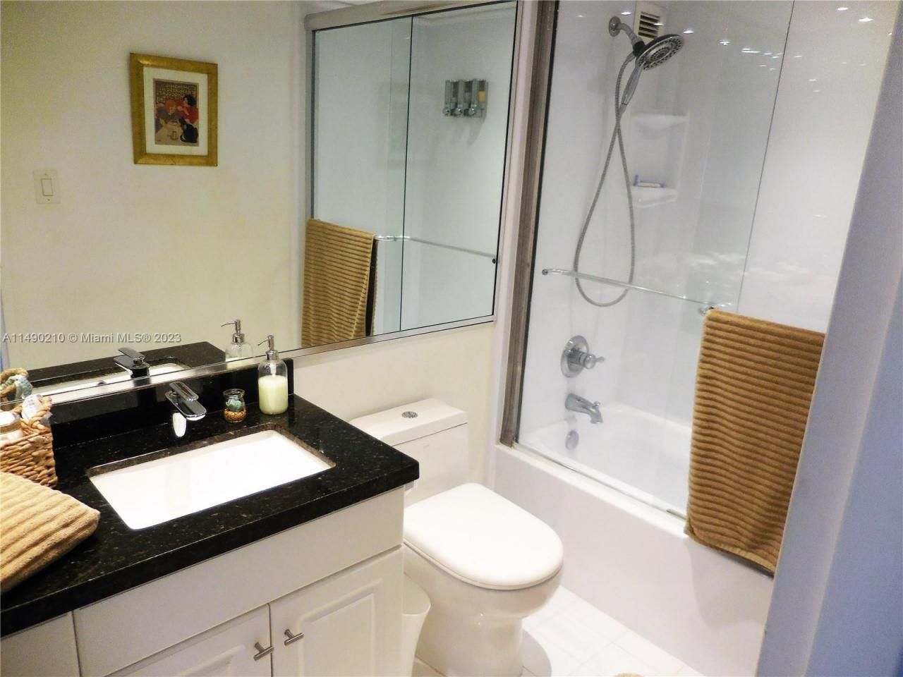 5151 Collins Ave, Unit 519, Miami Beach, FL 33140 Photo