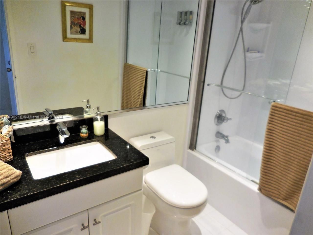 5151 Collins Ave, Unit 519, Miami Beach, FL 33140 Photo