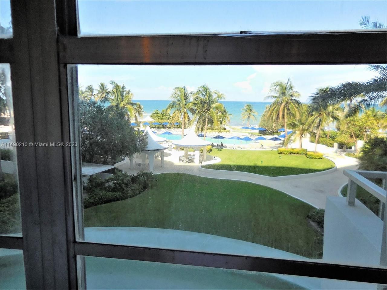 5151 Collins Ave, Unit 519, Miami Beach, FL 33140 Photo