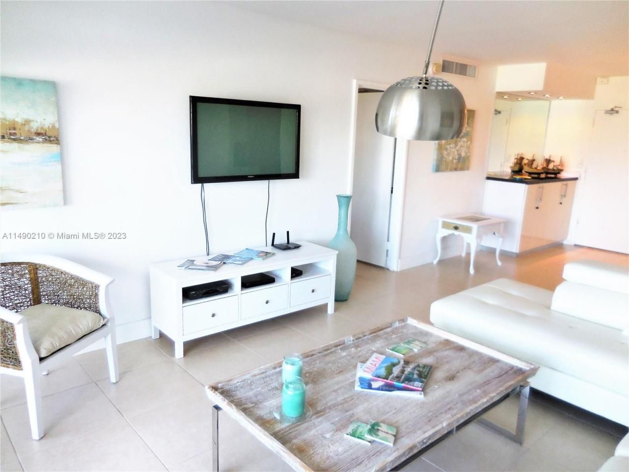 5151 Collins Ave, Unit 519, Miami Beach, FL 33140 Photo