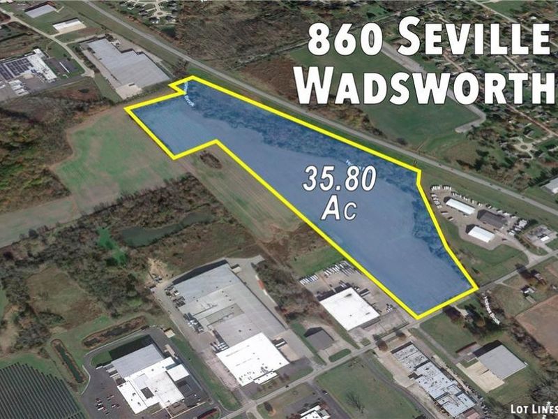 860 Seville Road, Wadsworth, OH 44281 Photo 2