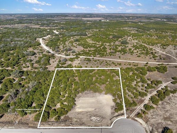 182 Whispering Wind RD, Bertram, TX 78605