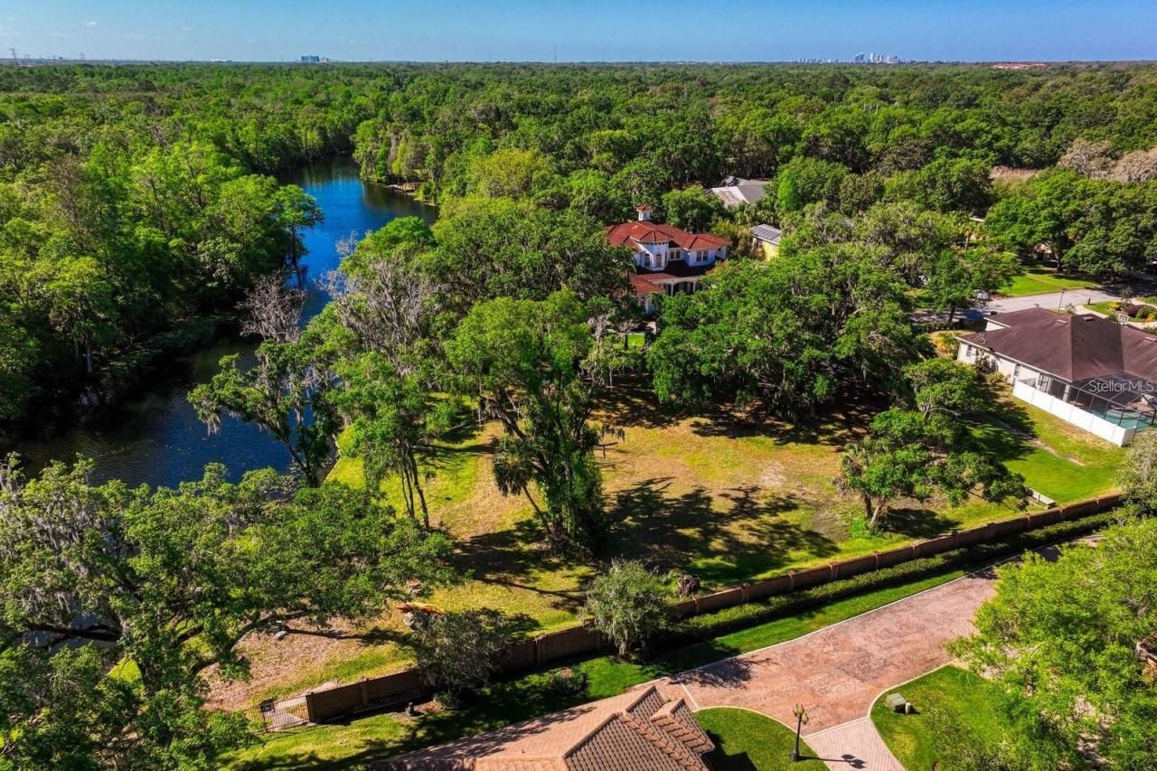 7810 Terrace Oaks Court, Temple Terrace, FL 33617 Photo