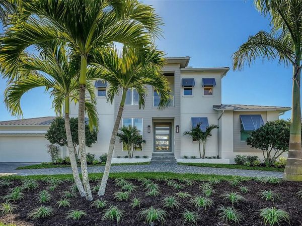 558 VENICE LANE, SARASOTA, FL 34242