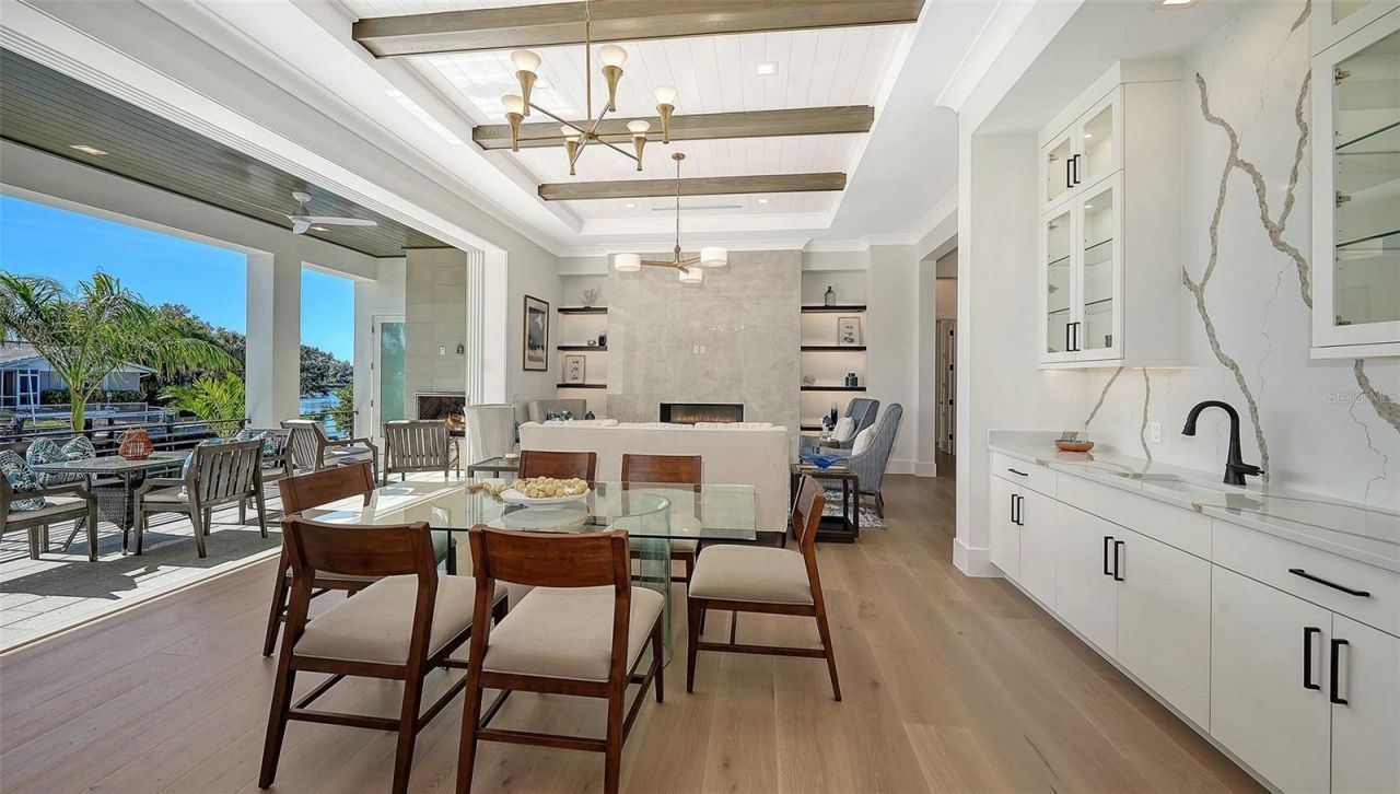 558 Venice Lane, Sarasota, FL 34242 Photo