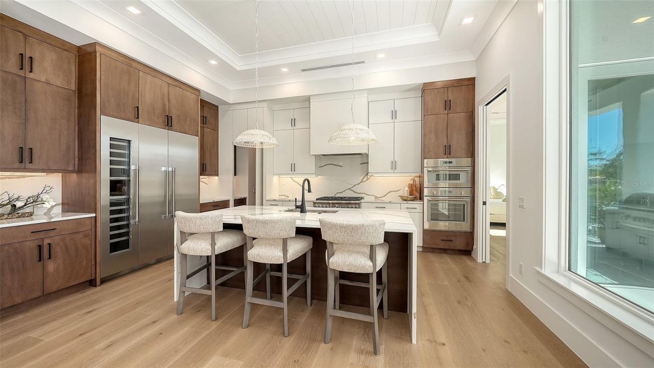 558 Venice Lane, Sarasota, FL 34242 Photo