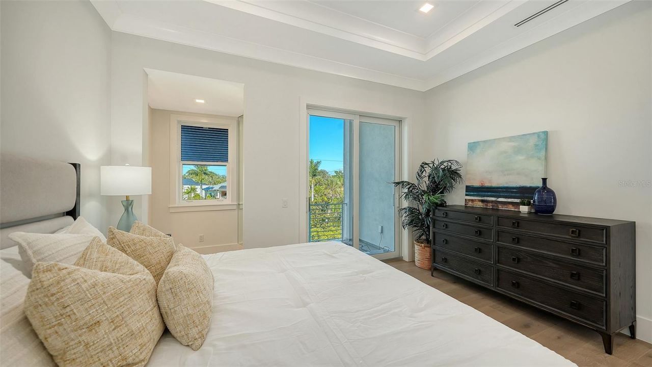 558 Venice Lane, Sarasota, FL 34242 Photo