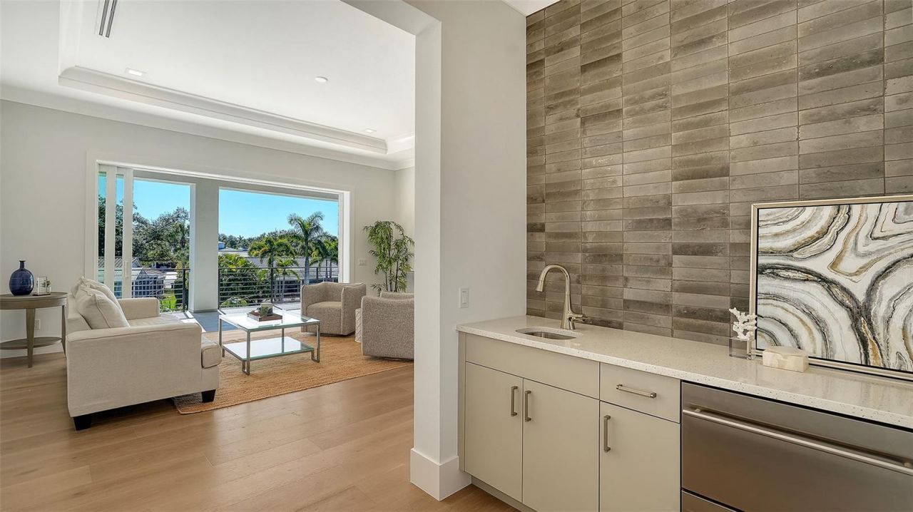 558 Venice Lane, Sarasota, FL 34242 Photo