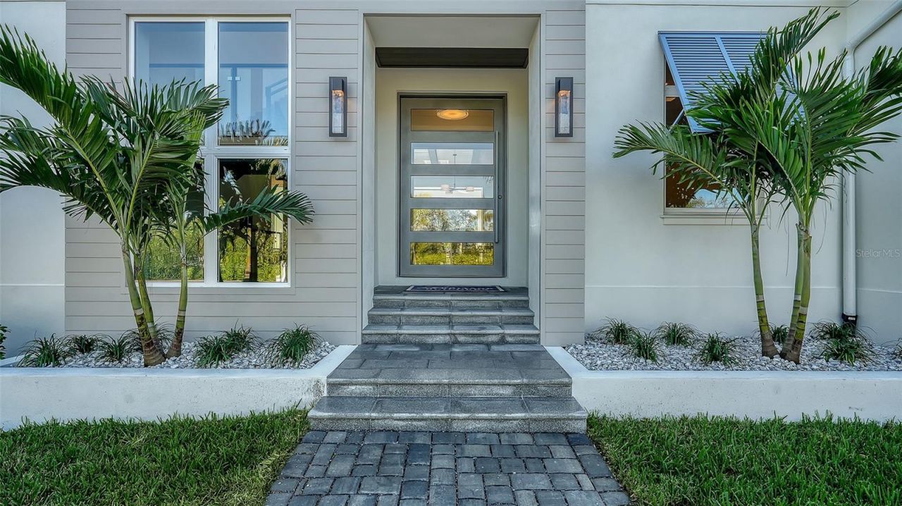 558 Venice Lane, Sarasota, FL 34242 Photo