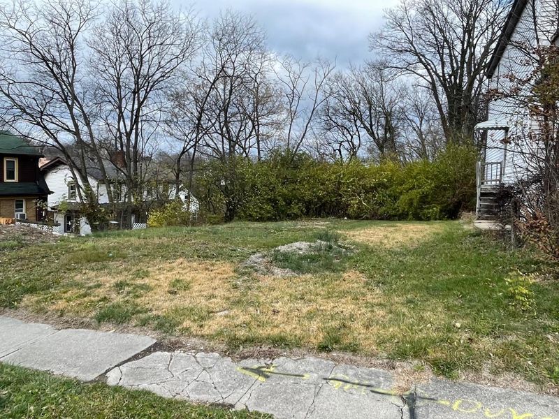 3744 Mayfield Avenue, Cincinnati, OH 45205 Photo 3