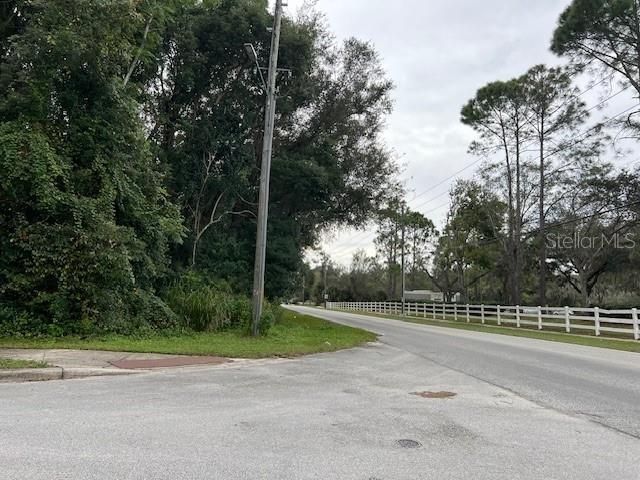 1290 W Plymouth Avenue, Deland, FL 32720 Photo