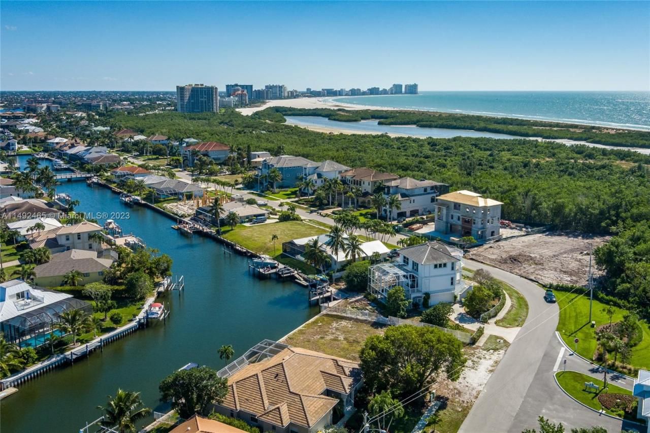 609 Spinnaker Drive, Marco Island, FL 34145 Photo