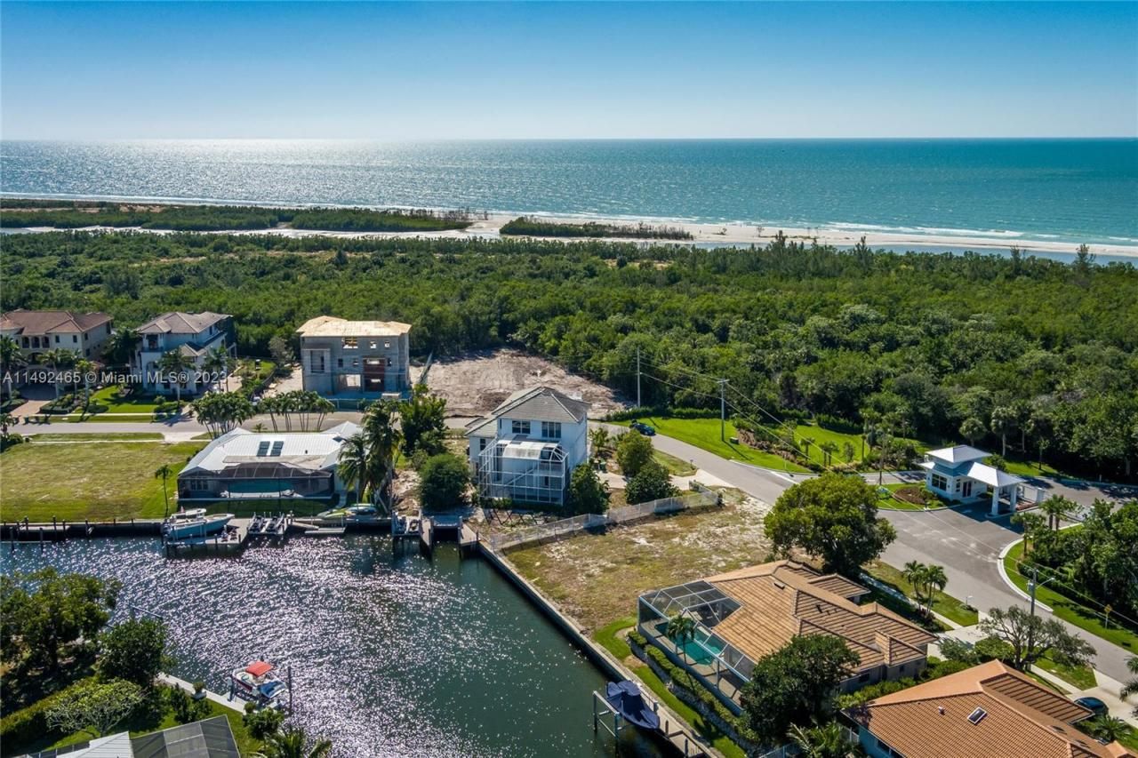 609 Spinnaker Drive, Marco Island, FL 34145 Photo