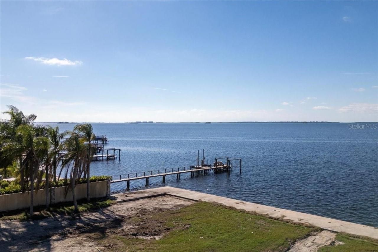 621 Mayo Street, Crystal Beach, FL 34681 Photo