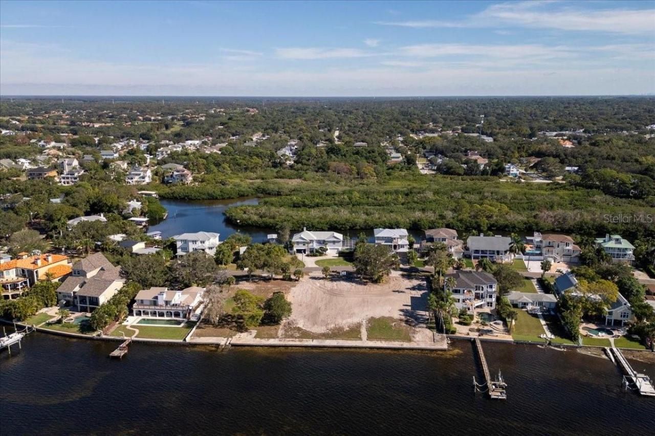 621 Mayo Street, Crystal Beach, FL 34681 Photo