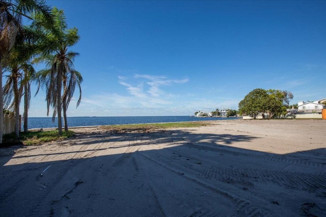 621 Mayo Street, Crystal Beach, FL 34681 Photo