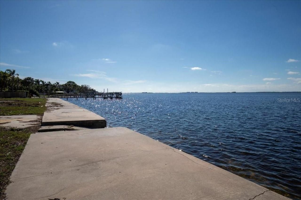 621 Mayo Street, Crystal Beach, FL 34681 Photo