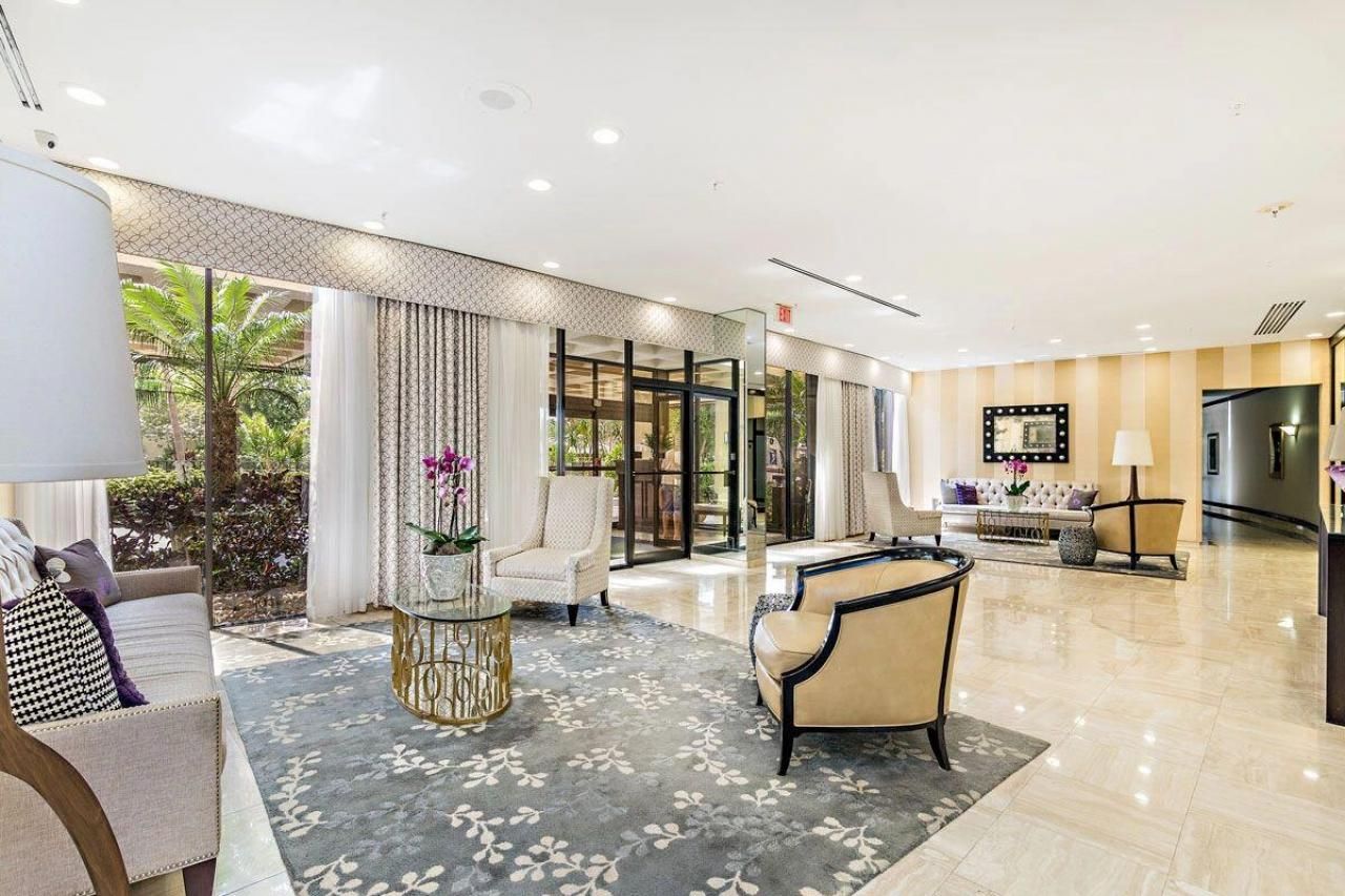 2480 Presidential Way, Unit 403, West Palm Beach, FL 33401 Photo