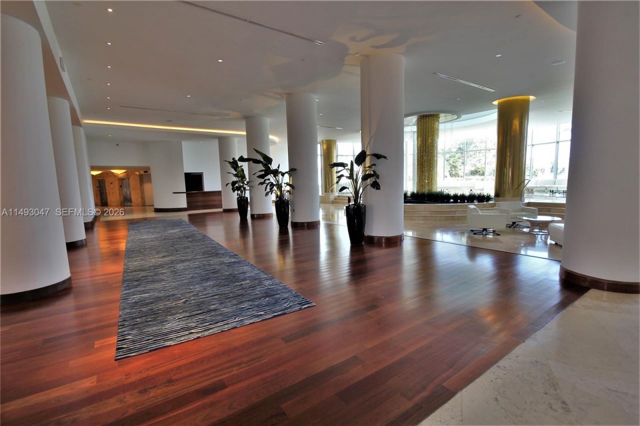 5161 Collins Ave, Unit 1610, Miami Beach, FL 33140 Photo