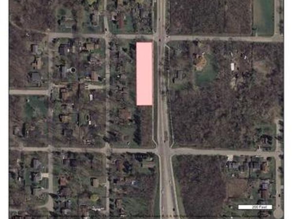 33564 Greenleaf Street, Park City, IL 60085