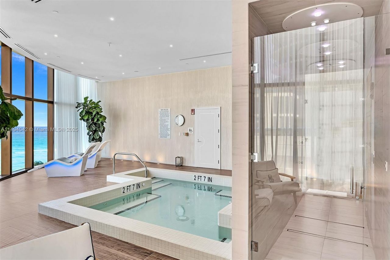 15701 Collins Ave, Unit 805, Sunny Isles Beach, FL 33160 Photo