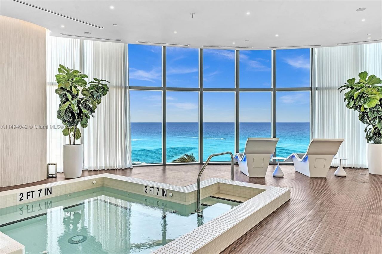 15701 Collins Ave, Unit 805, Sunny Isles Beach, FL 33160 Photo