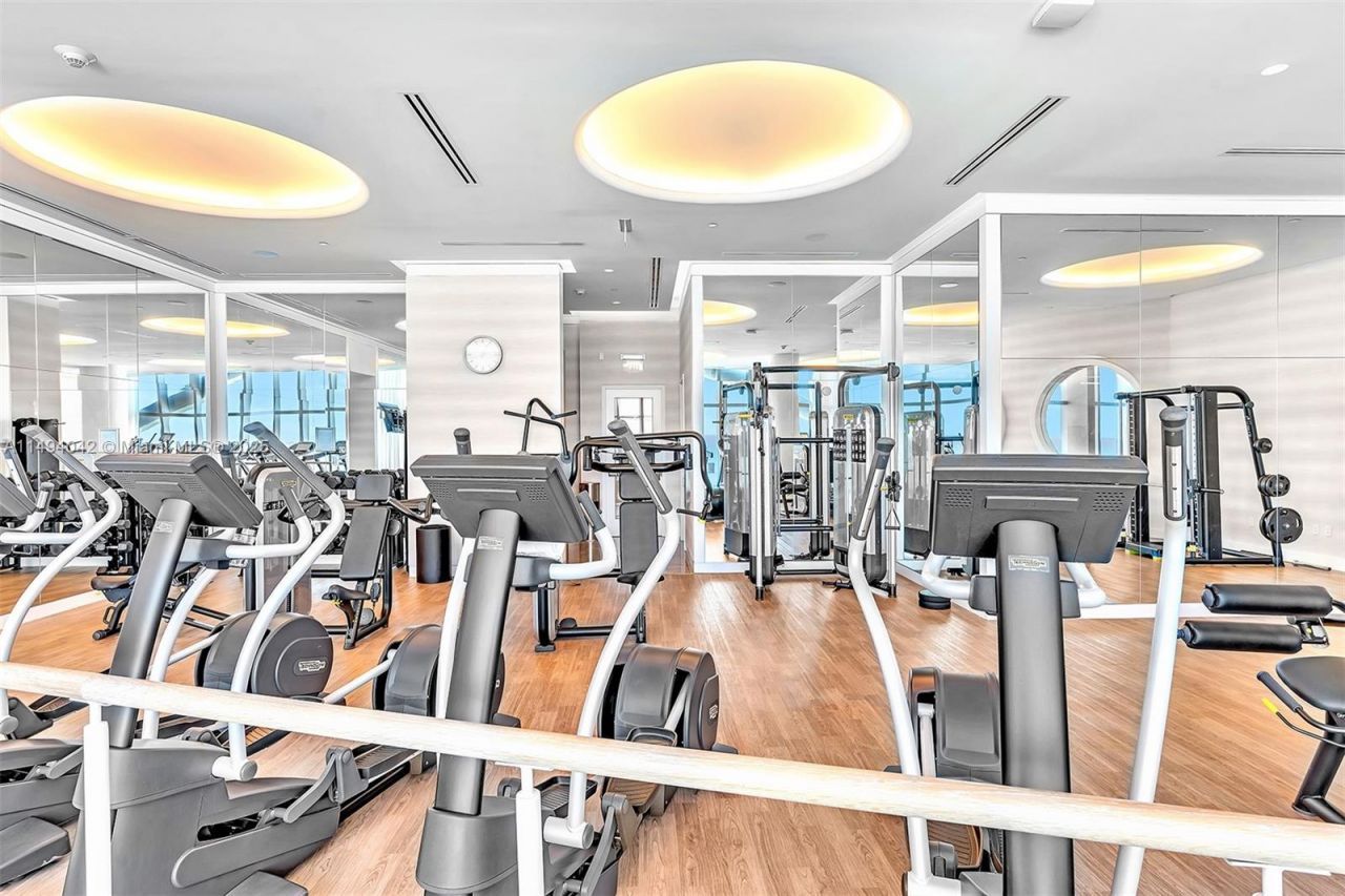 15701 Collins Ave, Unit 805, Sunny Isles Beach, FL 33160 Photo