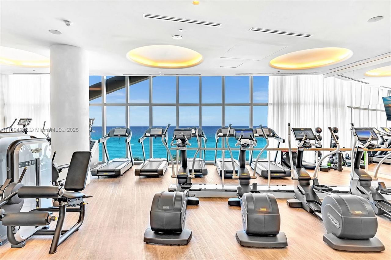 15701 Collins Ave, Unit 805, Sunny Isles Beach, FL 33160 Photo