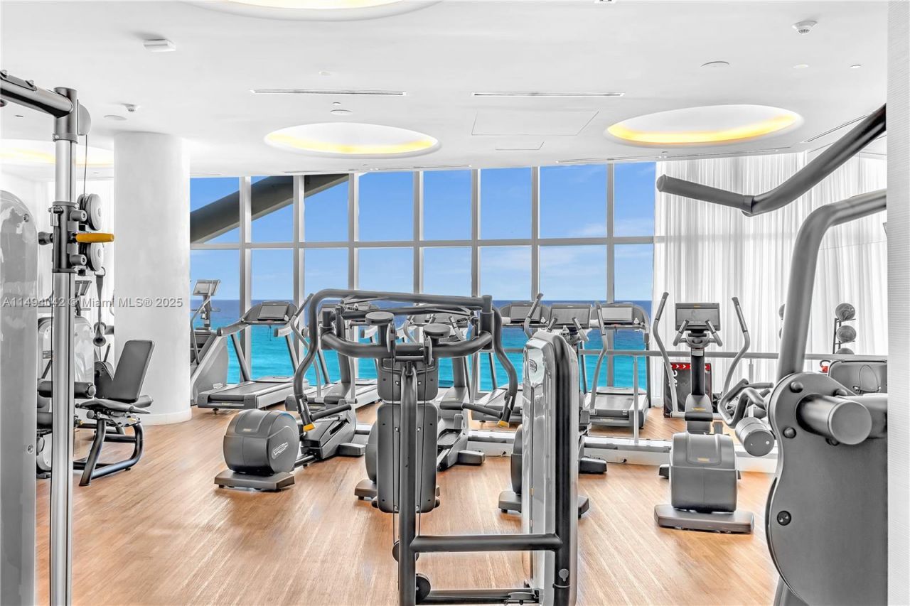 15701 Collins Ave, Unit 805, Sunny Isles Beach, FL 33160 Photo