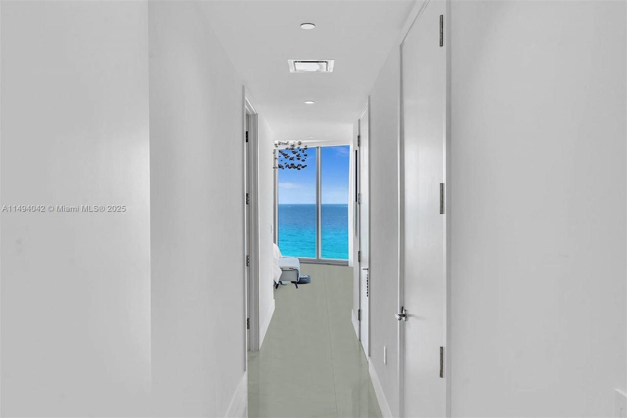 15701 Collins Ave, Unit 805, Sunny Isles Beach, FL 33160 Photo