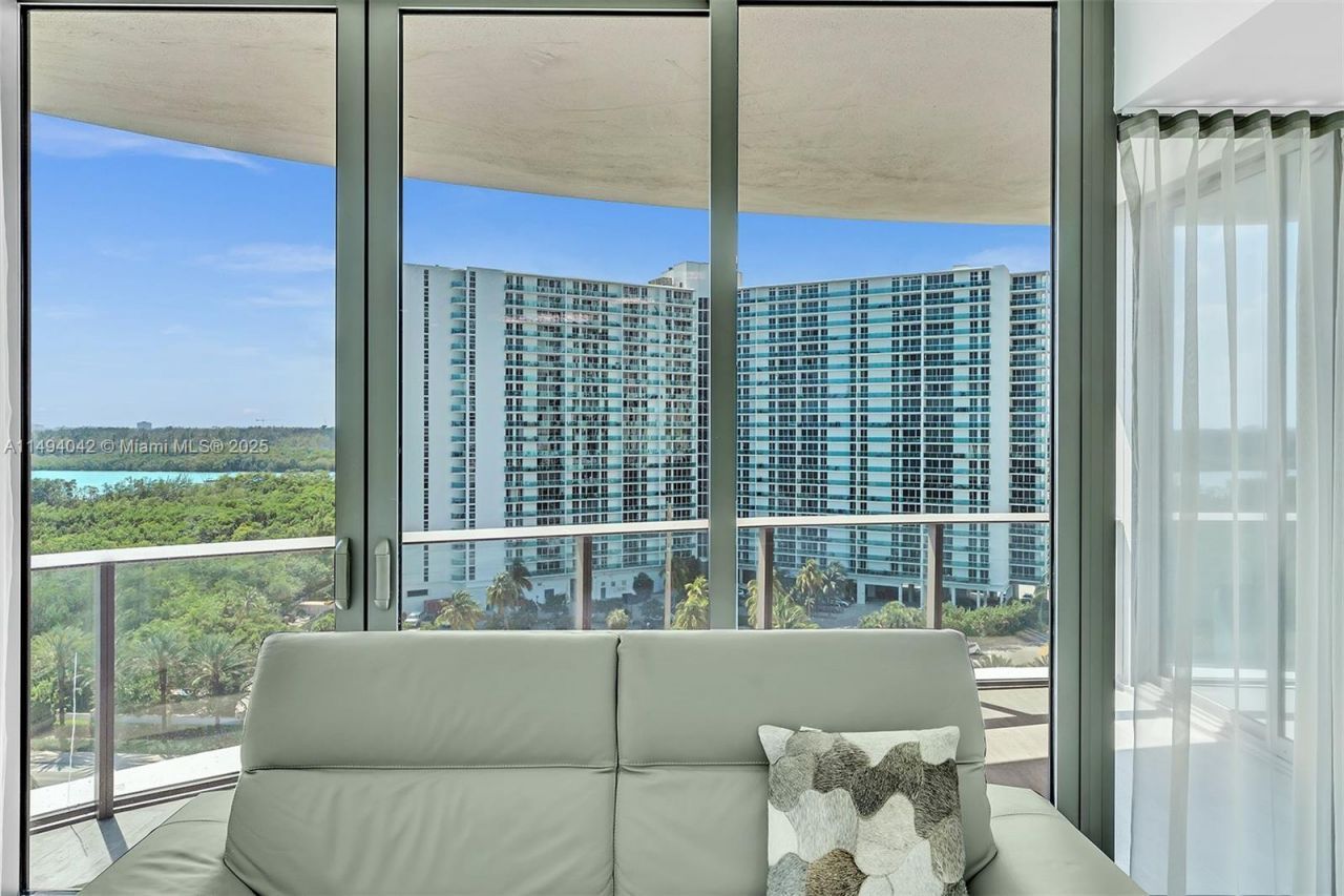 15701 Collins Ave, Unit 805, Sunny Isles Beach, FL 33160 Photo