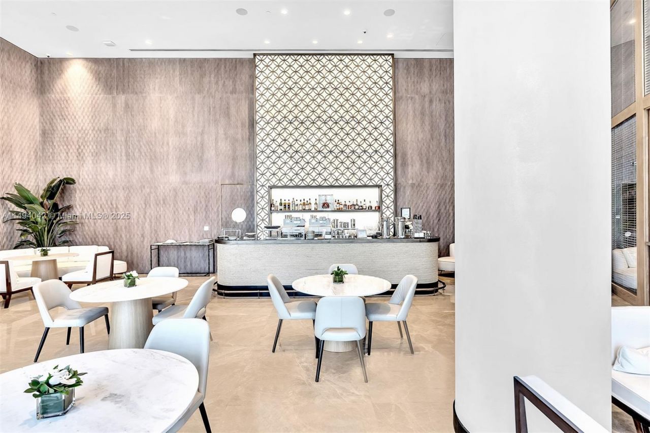 15701 Collins Ave, Unit 805, Sunny Isles Beach, FL 33160 Photo