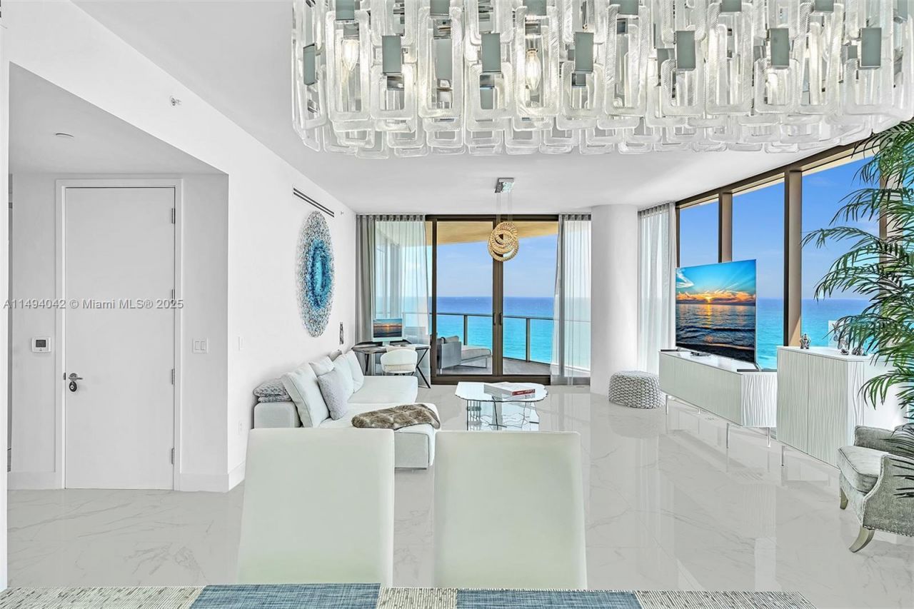 15701 Collins Ave, Unit 805, Sunny Isles Beach, FL 33160 Photo