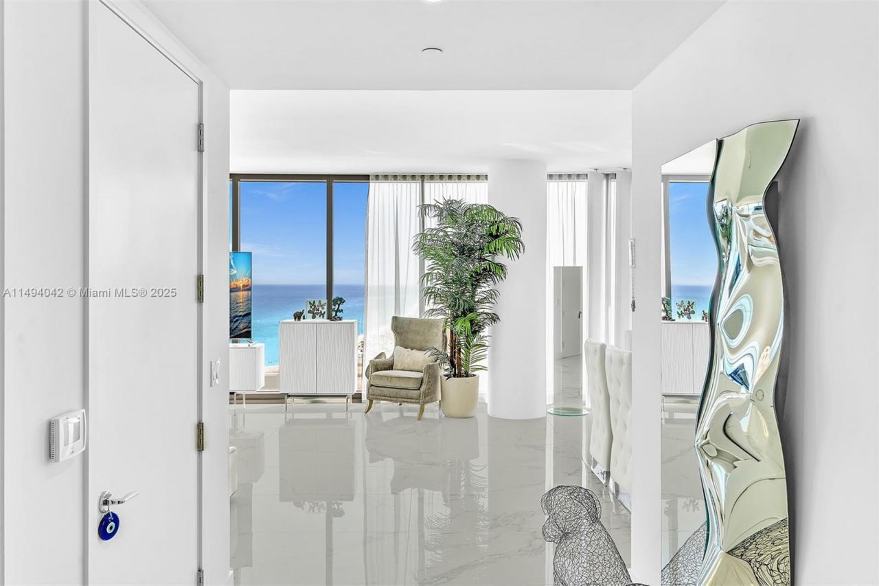 15701 Collins Ave, Unit 805, Sunny Isles Beach, FL 33160 Photo