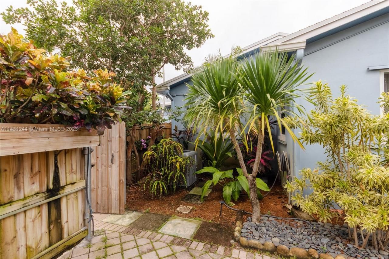 2533 Fillmore St, Hollywood, FL 33020 Photo